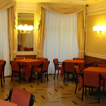 Albergo Corona 3* Domodossola
