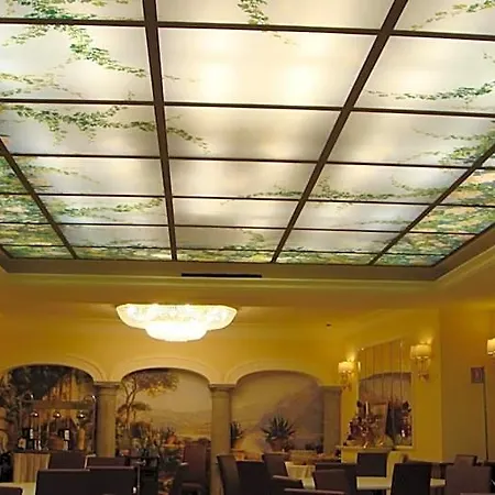 Albergo Corona 3*