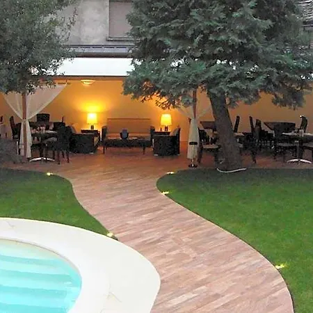 Albergo Corona 3*