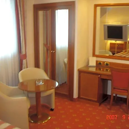 Albergo Corona 3* Domodossola