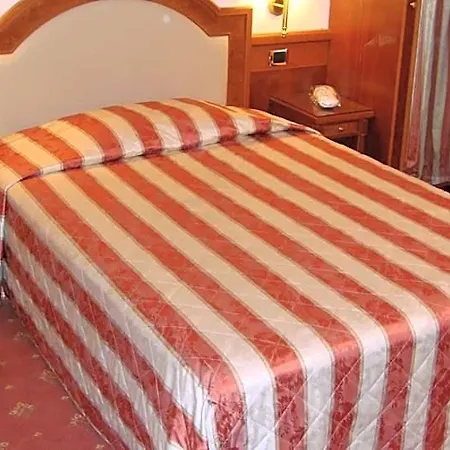 Hotel Albergo Corona Domodossola