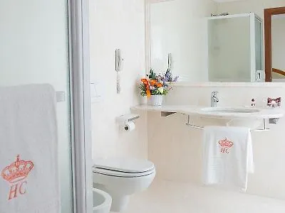 מלון Albergo Corona