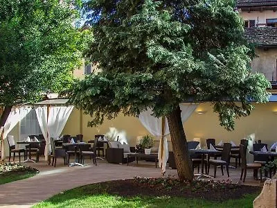 Albergo Corona 3*