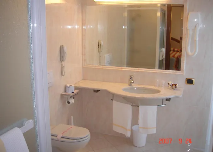 Albergo Corona Hotel