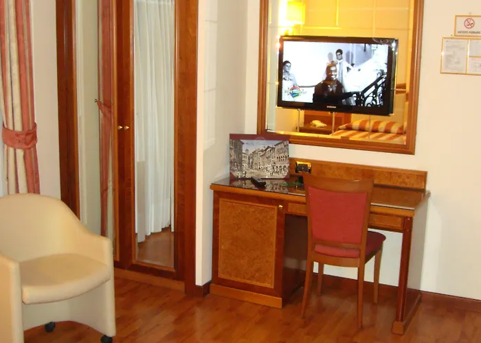 Hotel Albergo Corona Domodossola